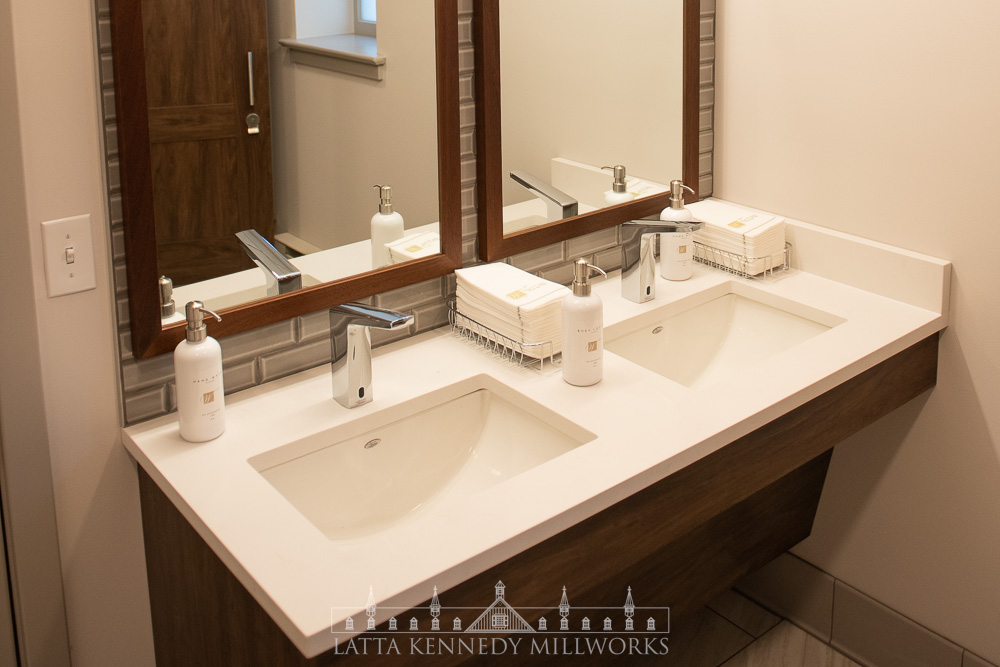 Country Club Guest Bathroom Vanities